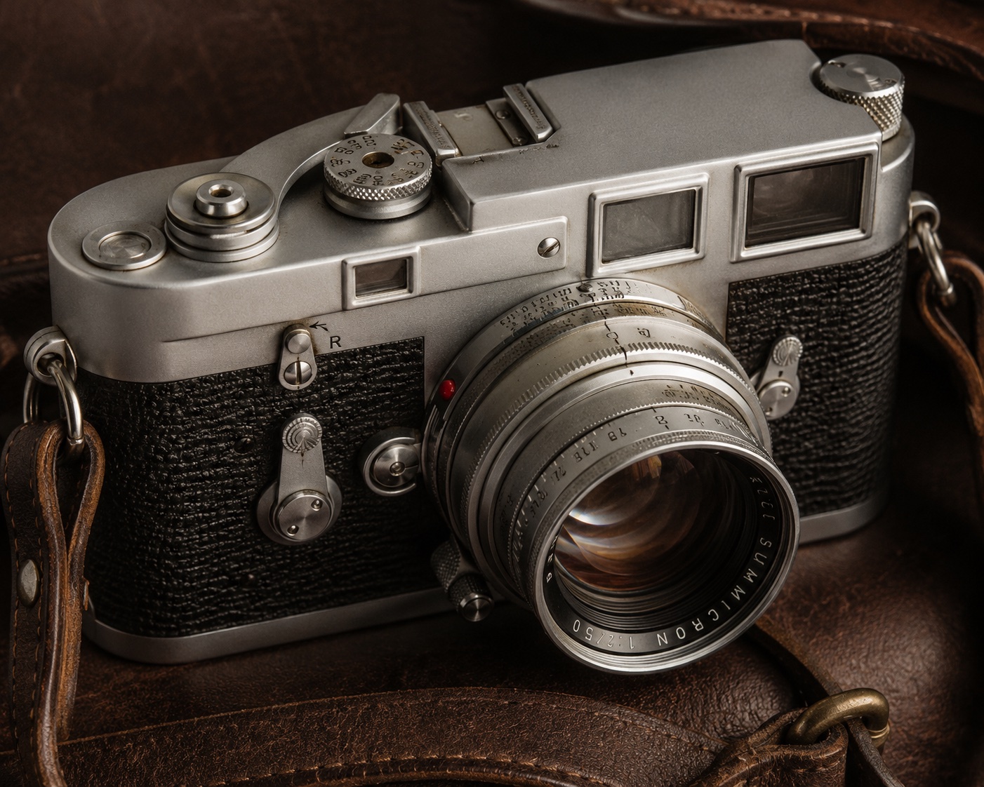 Huyền Thoại Leica M3 Double Stroke: Cỗ Máy Đo Khoảng Cách Vĩ Đại Nhất